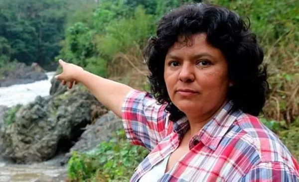 Aplazan sentencia contra encausados en el asesinato de Berta Cáceres