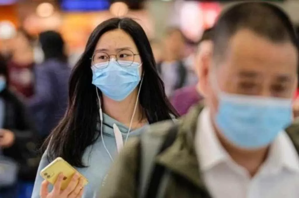 Diez mil personas dan positivo por enfermedad bacteriana en China