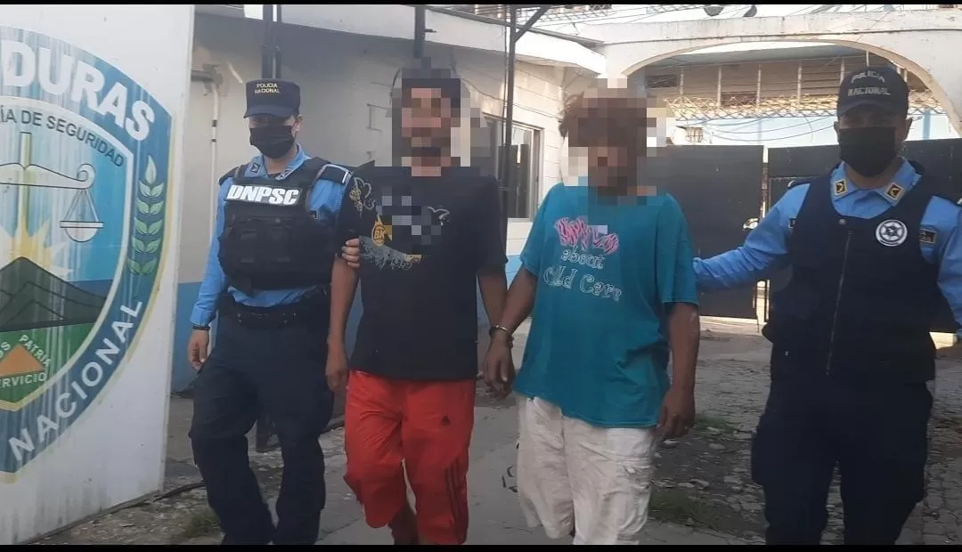 Ciudadanos detenidos por el delito de robo con violencia e intimidación