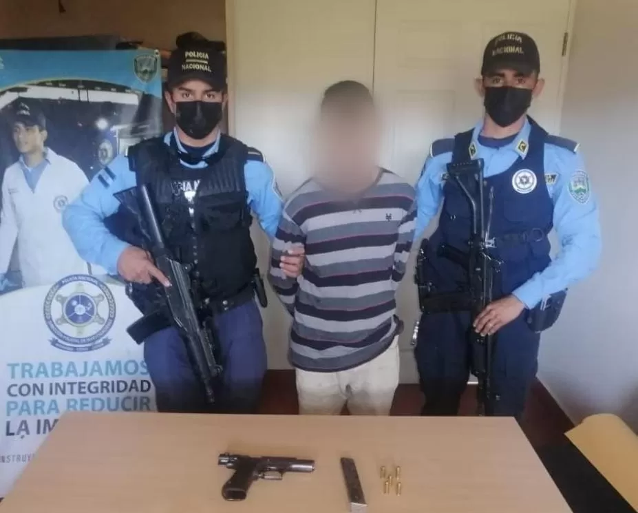 Por porte ilegal de arma de fuego es detenido en el occidente del país