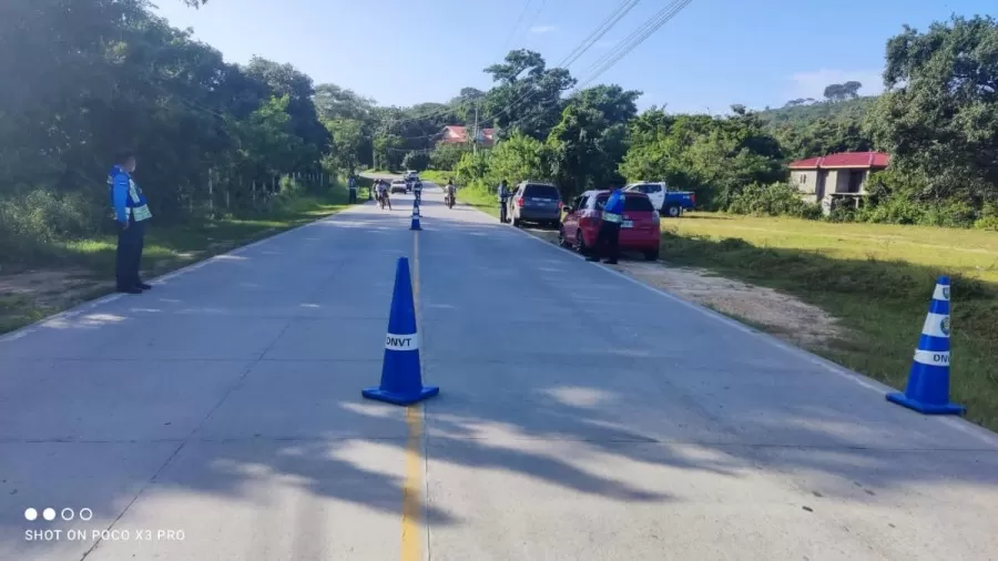 DNVT ejecuta operativos encaminados a la reducción de accidentes viales en la zona insular