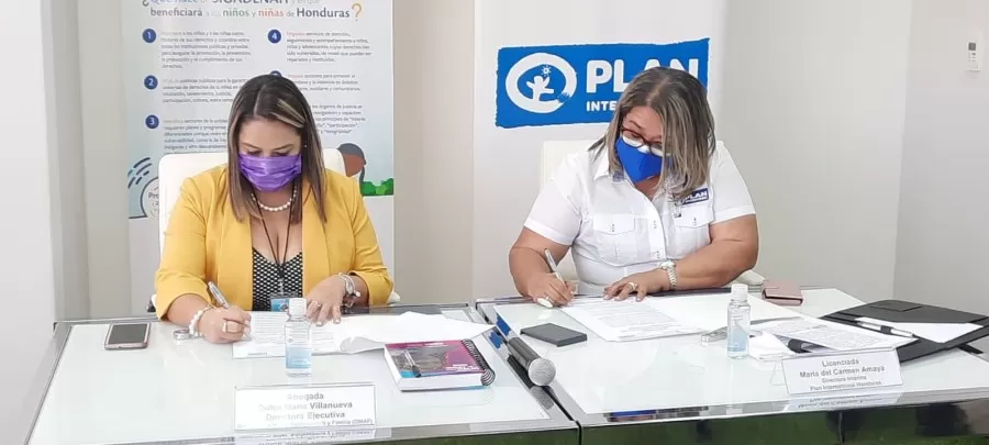 Dinaf y Plan Internacional Honduras firman carta de entendimiento para la instalación de espacios seguros y amigables para la niñez