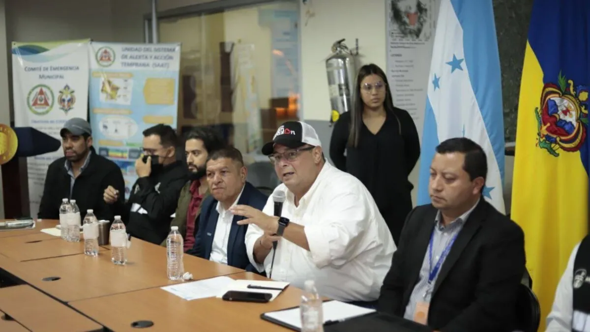 Alcalde Jorge Aldana llama a los capitalinos a estar atentos ante cualquier eventualidad