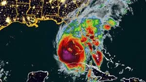 “Es muy probable que se convierta en uno de los huracanes más poderosos que haya azotado a Florida”: meteorólogo