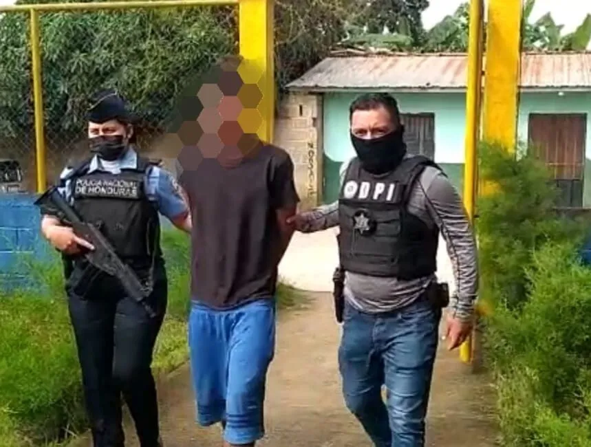 Policía Nacional arresta individuo por quitarle la vida a pedradas a una persona en Guaimaca, Francisco Morazán