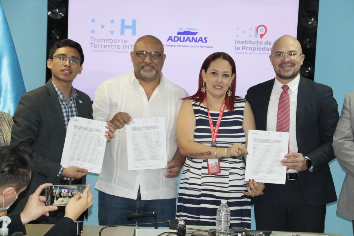 Aduanas Honduras, IHTT e Instituto de la Propiedad firman Convenio de Cooperación para lograr la simplificación administrativa