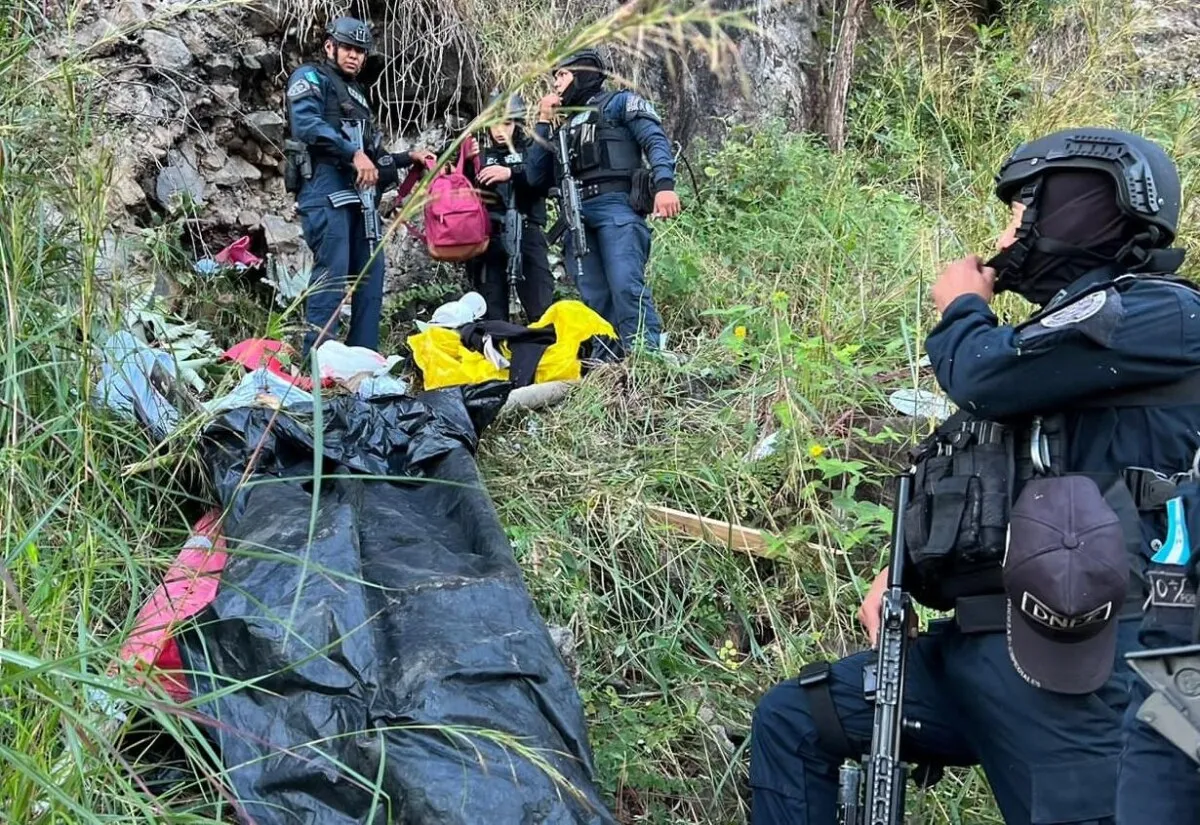 Armas de fabricación cacera y binoculares decomisados a la pandilla 18 es el resultado de operaciones de DIPAMPCO/COBRAS en Valle de Amarateca