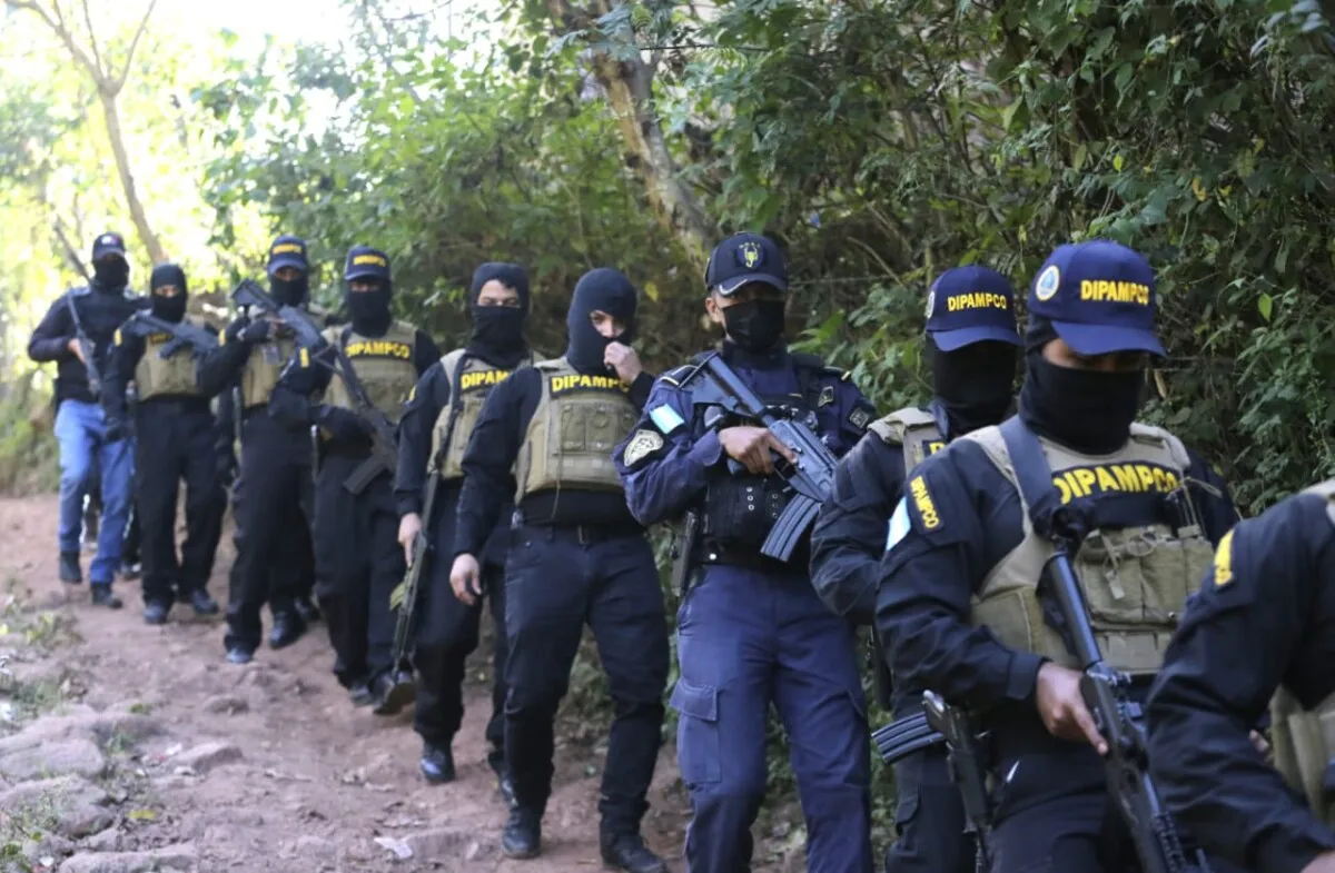 Pandilleros y miembros de maras huyen y se enmontañan fuera de Tegucigalpa y San Pedro Sula tras el decreto PCM 029-2022