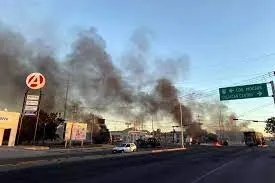 Siguen disturbios en Culiacán, Sinaloa