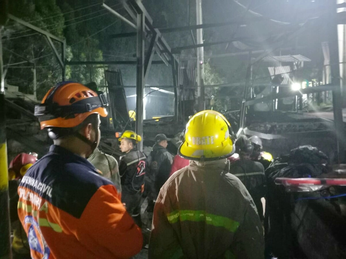 Tragedia en Colombia Explotan tres minas de carbón en Cundinamarca quedando mineros atrapados 01