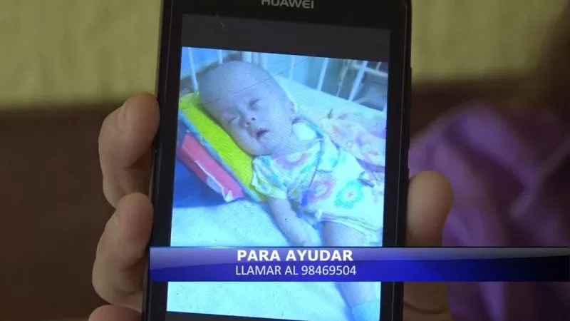 Desesperada madre pide ayuda para medicamentos de su bebe con hidrocefalia