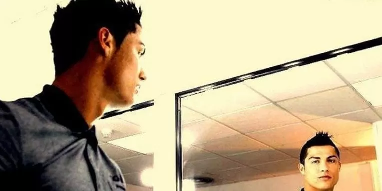Cristiano Ronaldo: “Cuando me miro al espejo, me gusta lo que veo”