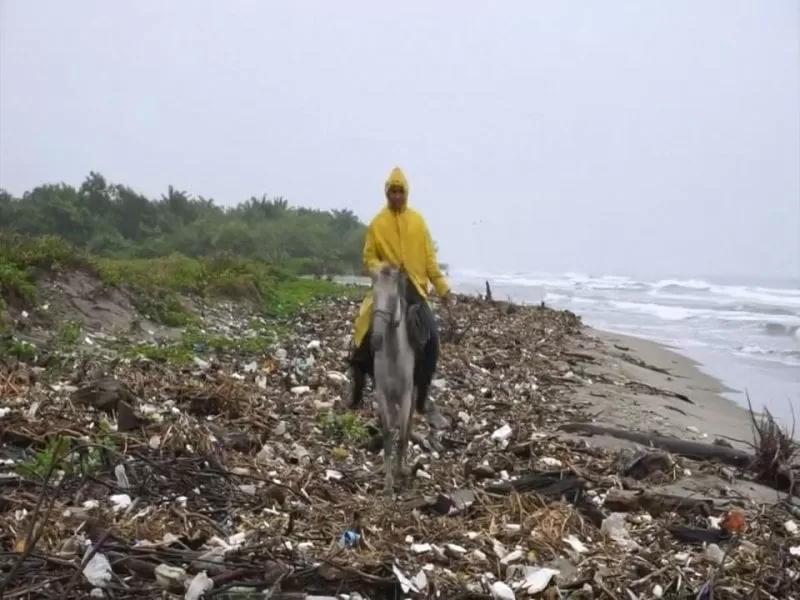 Los próximos días Guatemala y Honduras retiraran basura de playas