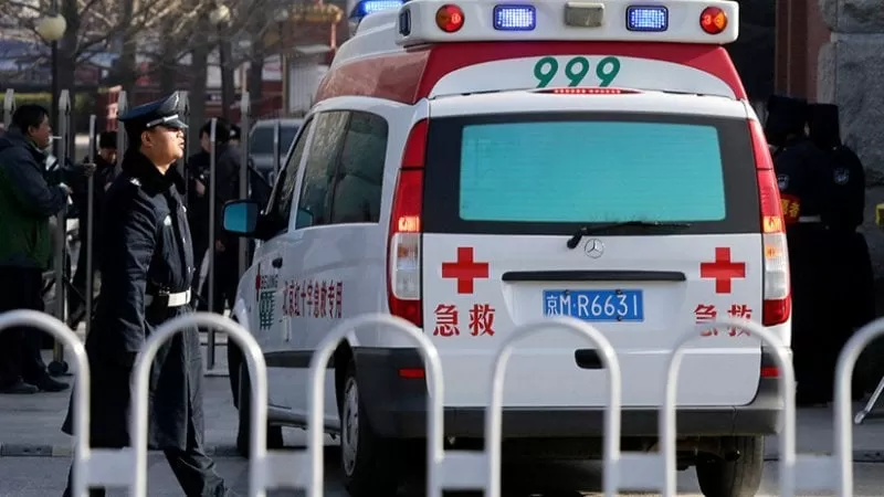 VIDEO: Un vehículo atropella a un grupo de peatones en Shanghái dejando varios heridos graves