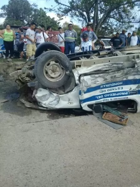 VIDEO: Carro del estado de Honduras se accidente an Baracoa