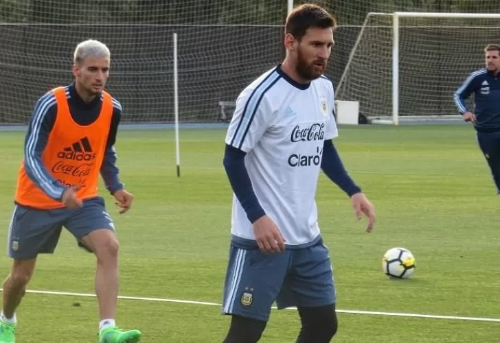 Messi viaja a Italia para visitar al nutricionista antes del mundial