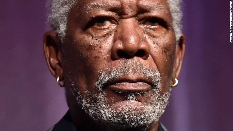 Mujeres acusan a Morgan Freeman de comportamiento indebido y acoso