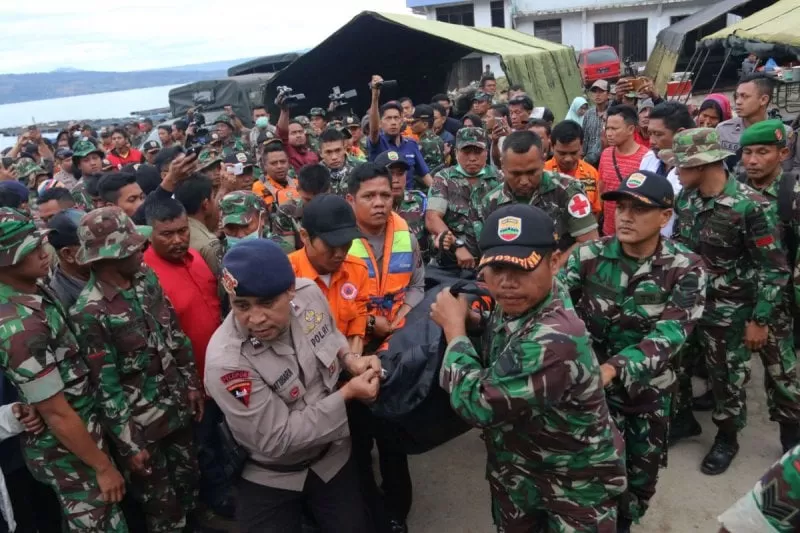 Al menos 192 desaparecidos por el naufragio de un barco en Indonesia