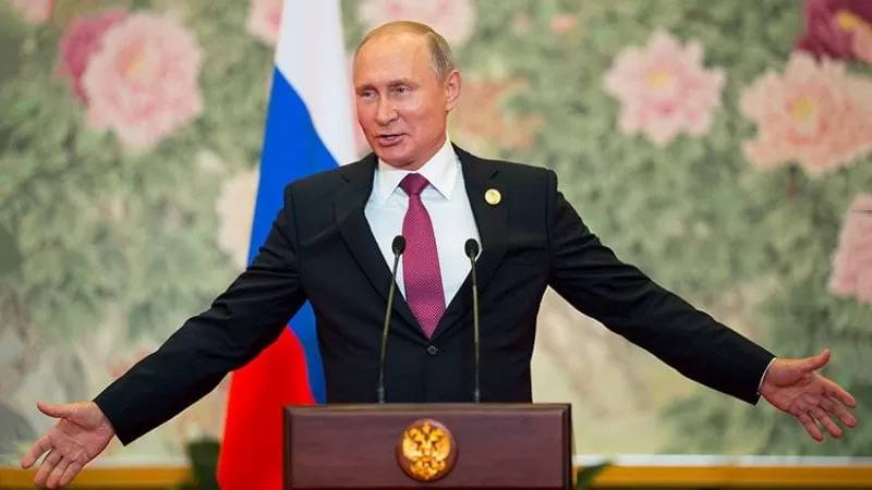 Putin felicita a los rusos en su día y asegura que 
