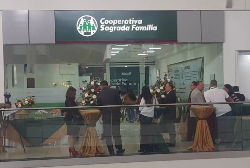 Cooperativa Sagrada Familia inauguración filial y reinauguracion City Mall Tegucigalpa