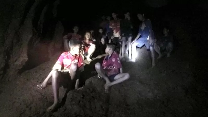 Milagro: los encuentran con vida a 12 niños desaparecidos en Tailandia
