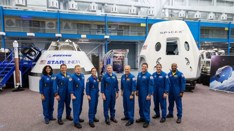 La NASA anuncia los astronautas para las primeras misiones de nuevas naves de EE.UU.