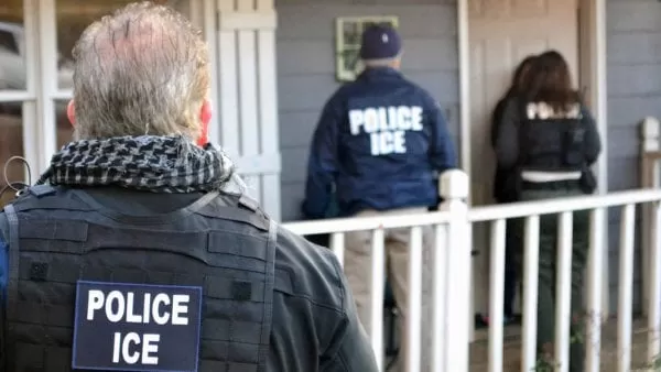 ICE analiza licencias de conducir para buscar inmigrantes indocumentados