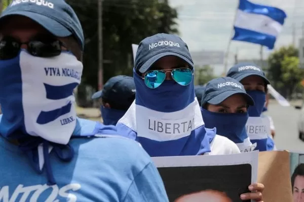 Oposición nicaragüense convoca a paro de 24 horas este viernes