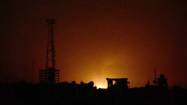 Siria: Reportan explosiones cerca de una base aérea en Damasco