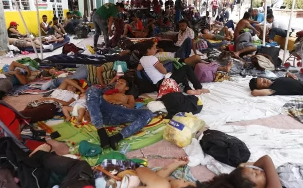 Caravana de migrantes llega a Mapastepec, Chiapas