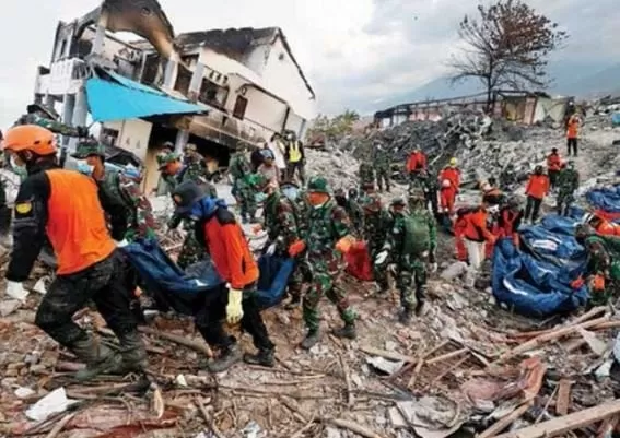 Nuevo reporte habla de 5.000 desaparecidos tras el terremoto y el tsunami en Indonesia