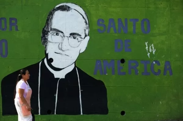 Papa canonizará a monseñor Romero y al papa Pablo VI