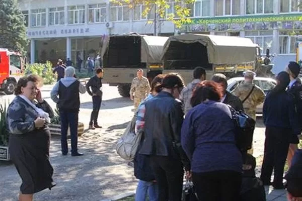 Un estudiante fue autor del ataque en escuela de Crimea que dejó 18 muertos