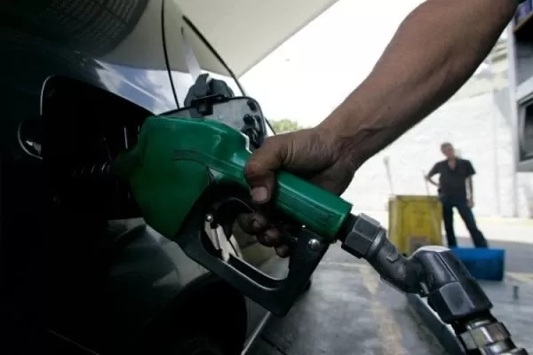 Nuevo aumento a los combustibles en Honduras