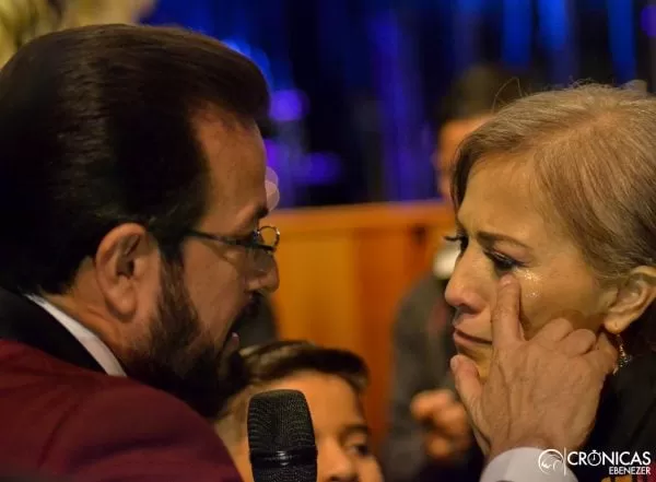 Pastora Ninoska de Ponce esta siendo velada en Funerales del Recuerdo en San Pedro Sula