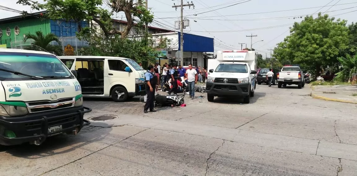 ÚLTIMAHORA: Motociclista resulta con graves heridas tras colisión en San Pedro Sula