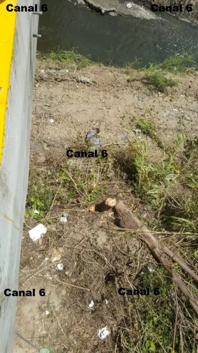 Encuentran un cuerpo ensabanado en el Canal Maya en La Lima, Cortés