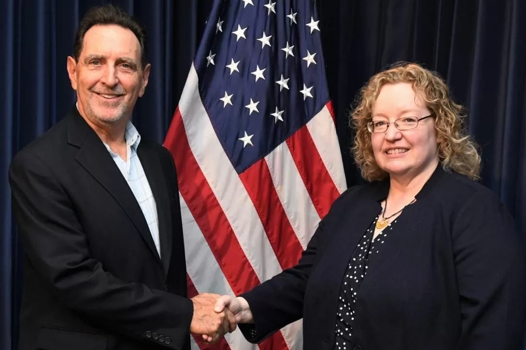 Colleen A. Hoey llega a Honduras para asumir cargo como encargada de negocios de la embajada de Estados Unidos