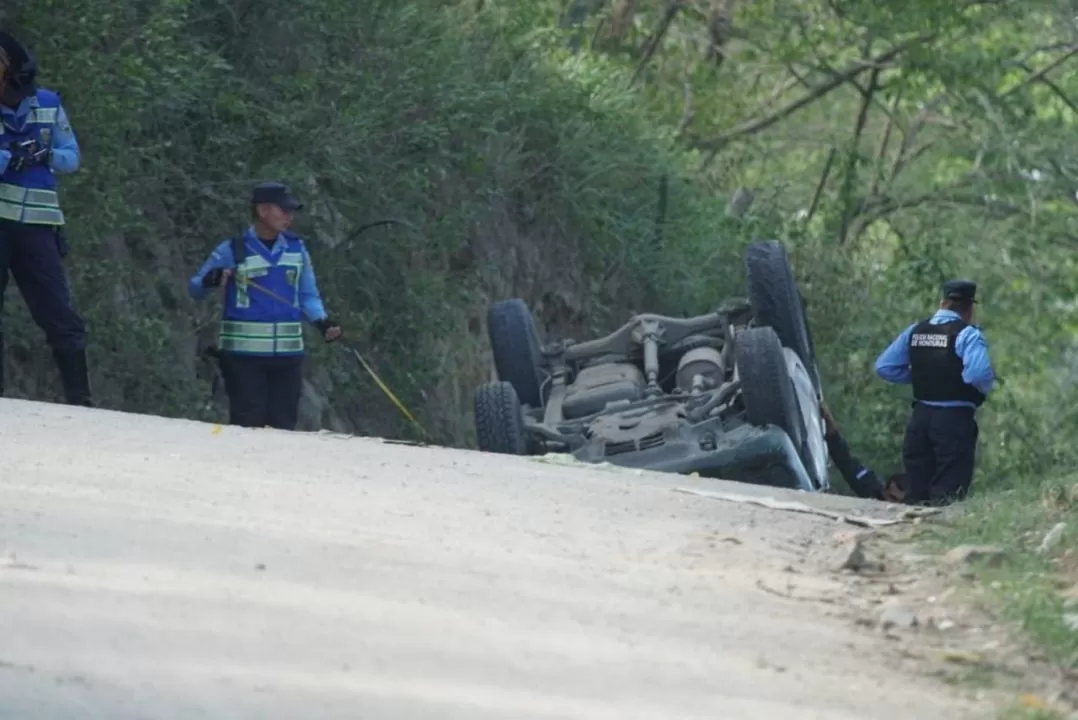 Muere Policía Militar en la carretera que va hacia el crematorio municipal en San Pedro Sula (Video)