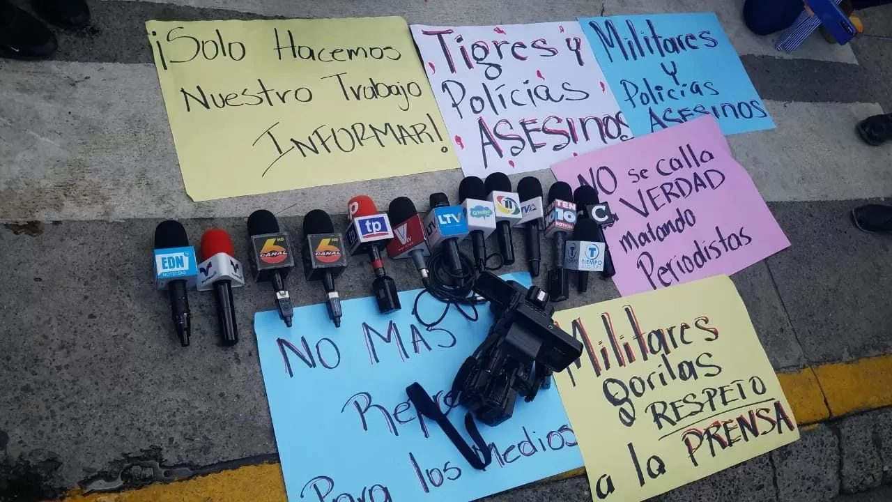 Periodistas protestan en San Pedro Sula (Video)