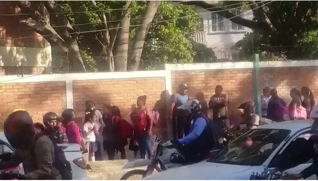 Amanece tomada la escuela Jose Cecilio Del Valle de Tegucigalpa (Video)