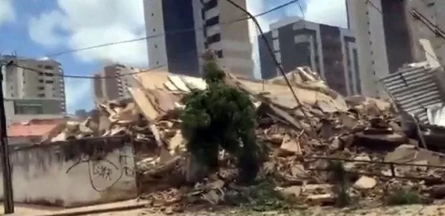 Derrumbe en un edificio residencial en Brasil: los bomberos confirmaron al menos dos muertos y cinco personas heridas