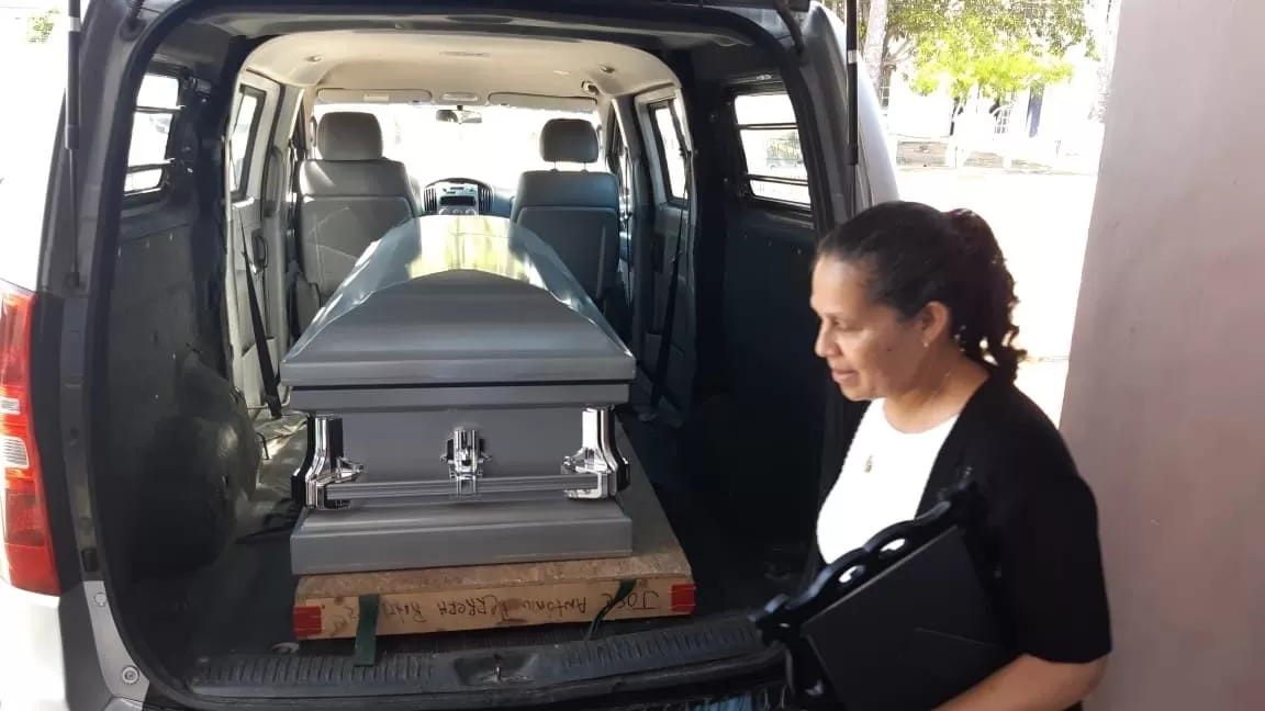 Doloroso: Velan a hondureño que fue encontrado muerto detrás de un refrigerador en Estados Unidos