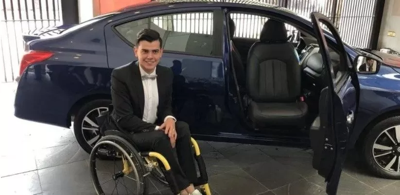 Nissan México presenta el Versa GO, primer modelo para personas con discapacidad