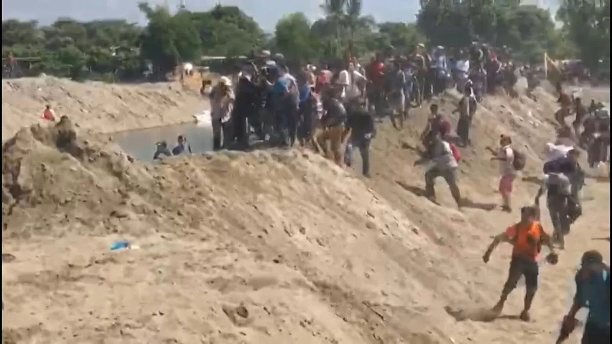 Cientos de centroamericanos intentan cruzar frontera con México