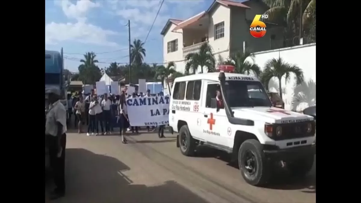 En Catacamas pobladores y autoridades marcharon por la paz