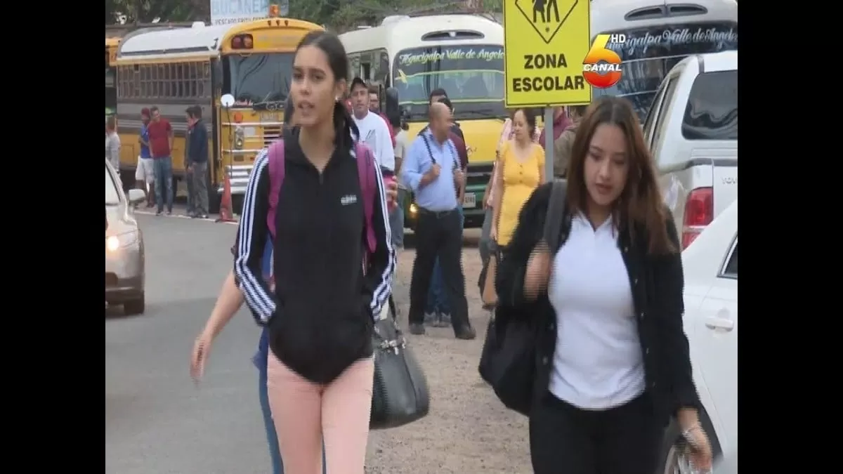 Pobladores de Aldea El Chimbo exigen rebaja en precio del transporte