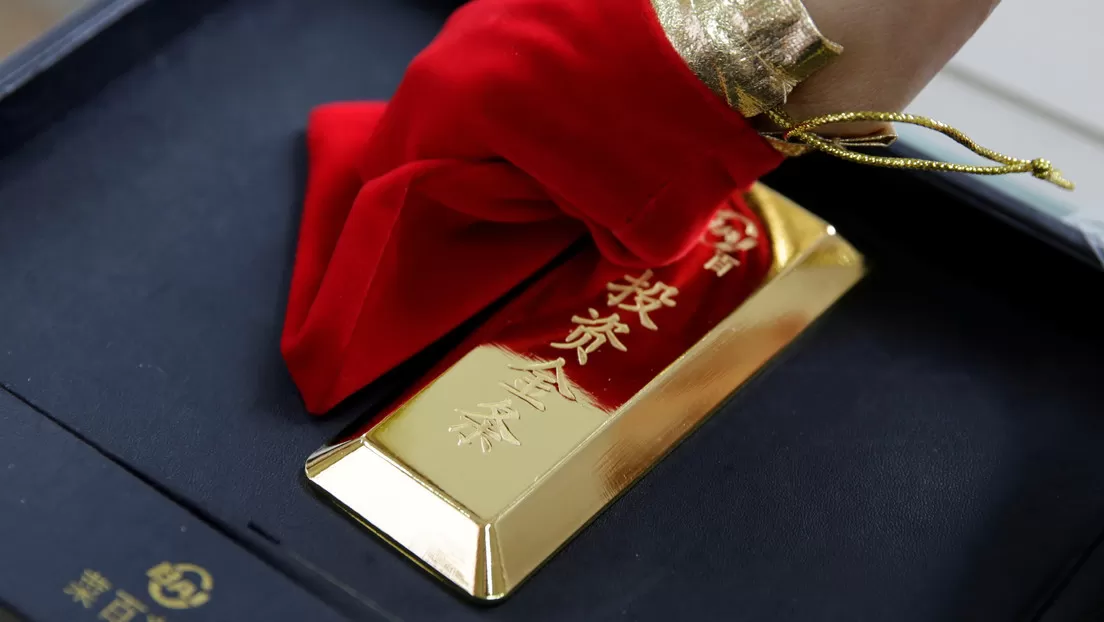 China comienza la lucha contra la fiebre del oro y busca frenar el comercio