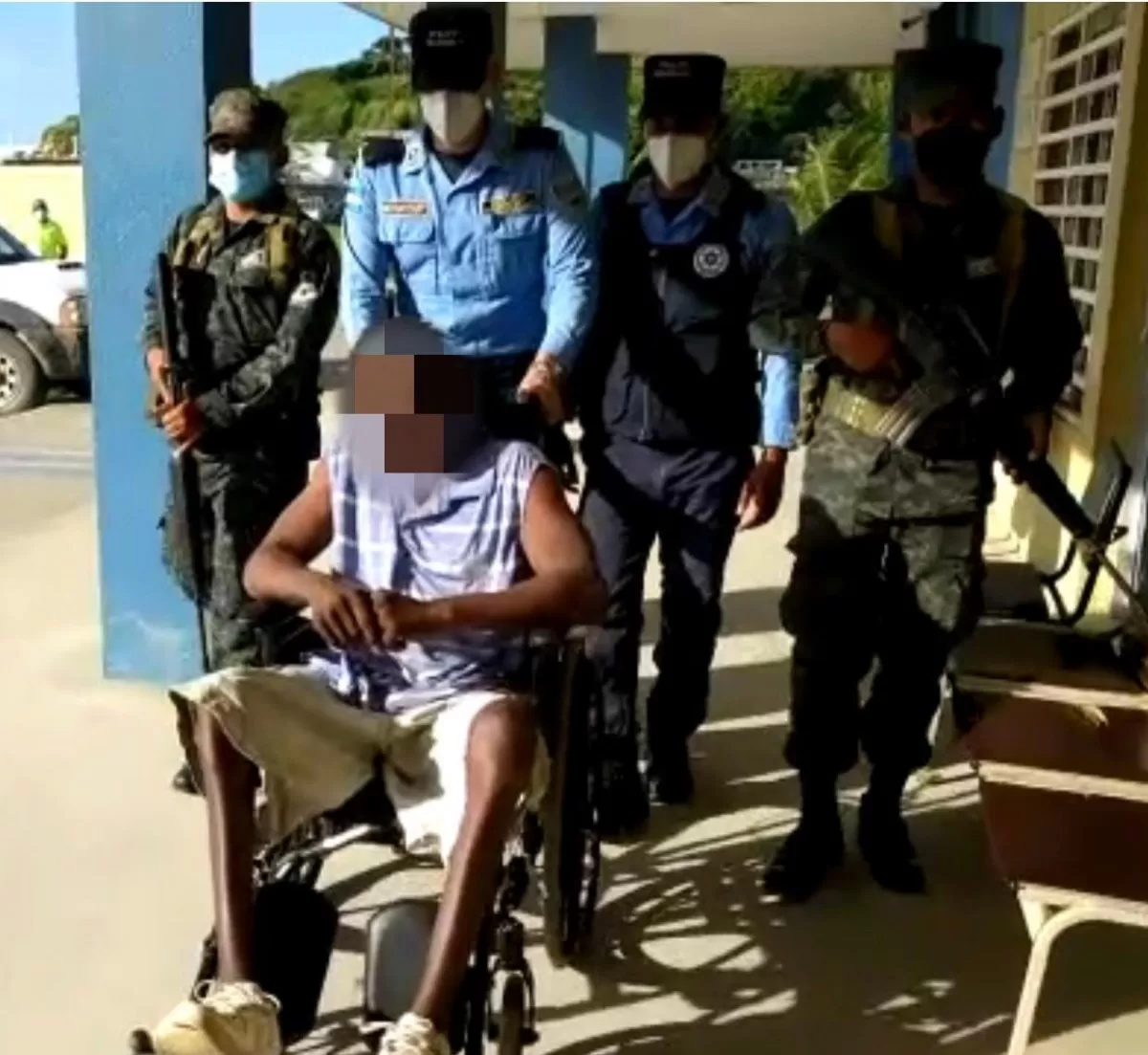Acusado de dar muerte a ciudadano agentes policiales y militares capturan a prófugo de la justicia hondureña