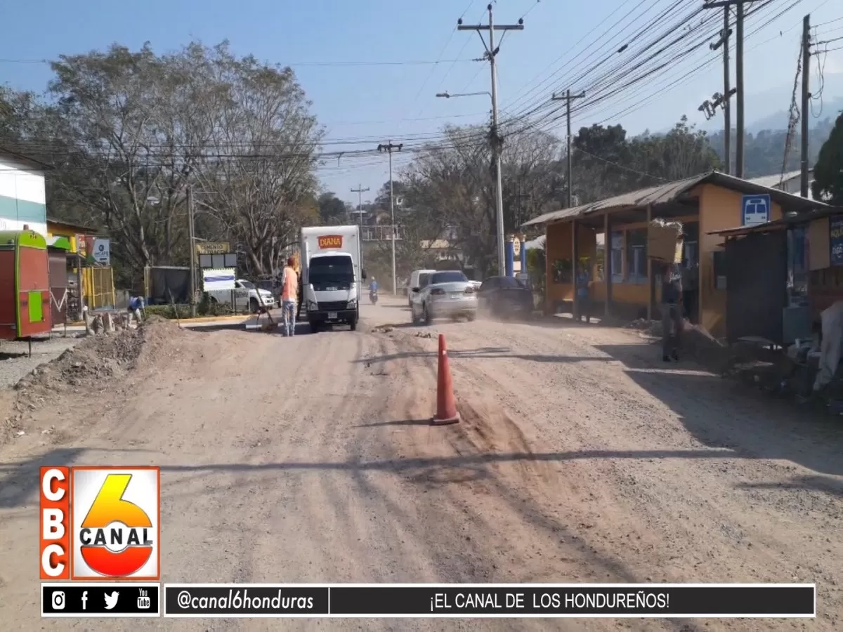 Anuncian reparación de tramo carretero en la ciudad de Santa Bárbara